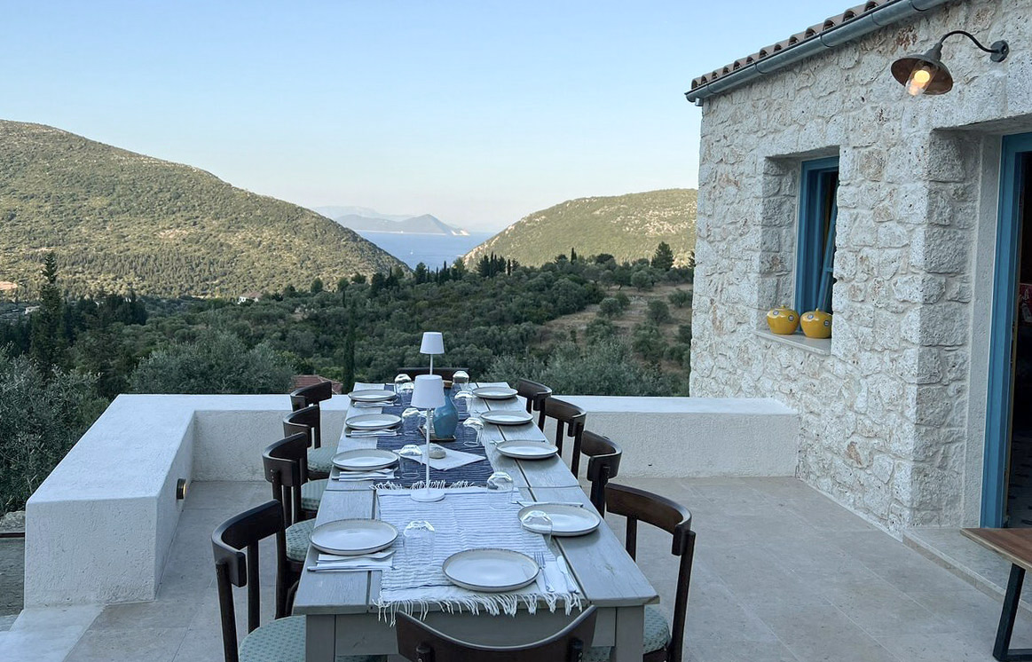 Ithaki Restaurants | Ithaca Restaurants | Restaurant Ithaki Stavros | Restaurant Ithaca Stavros | Myrtia Restaurant Stavros Ithaca Greece